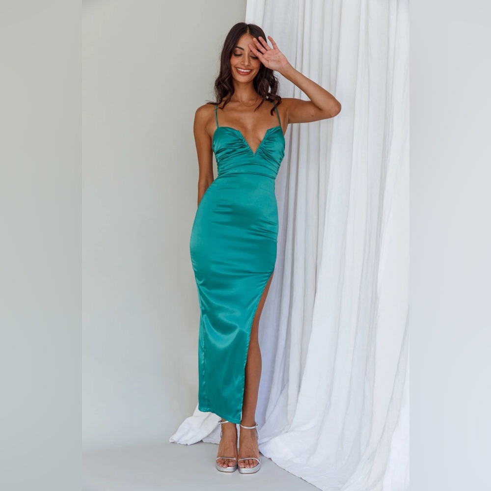 NWT green dress